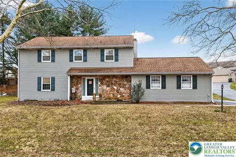 7914 Woodsbluff Run, Fogelsville, PA 18051
