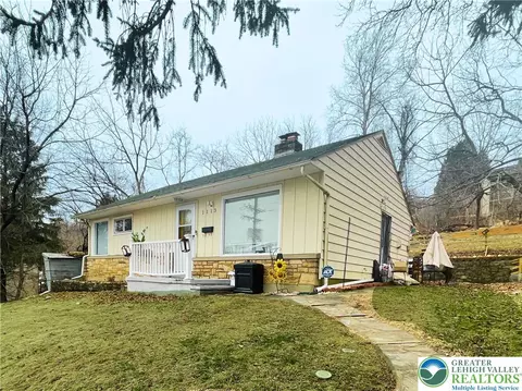 1113 Lafayette St, Easton, PA 18042