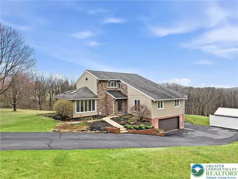 1421 Greene Hill Ct, Kutztown, PA 19530