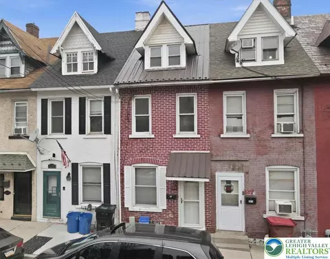 1171 Mechanic St, Bethlehem, PA 18015