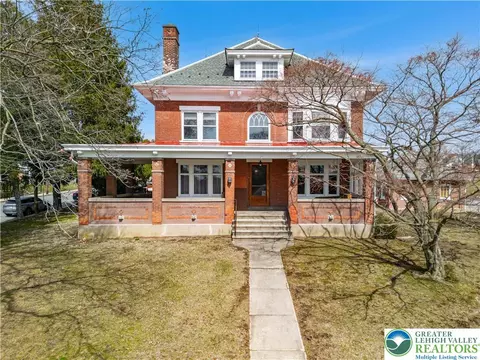 4349 Main St, Egypt, PA 18052