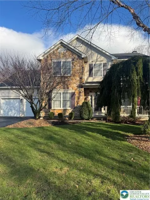 2570 Steele Ln, Forks Twp, PA 18040
