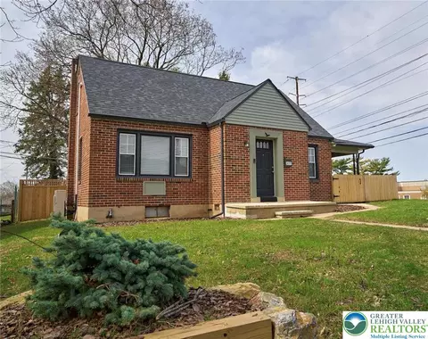 3105 Capital St, Allentown, PA 18103