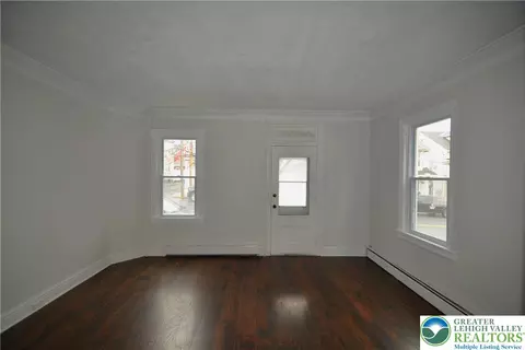 53 E Goepp St, Bethlehem, PA 18018 photo 4