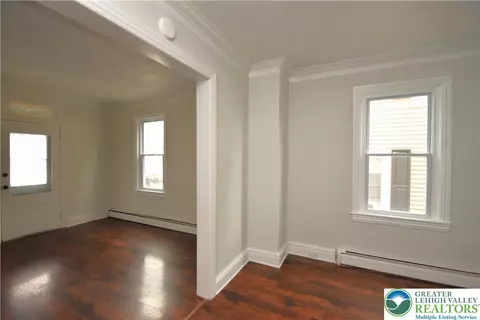 53 E Goepp St, Bethlehem, PA 18018 photo 9