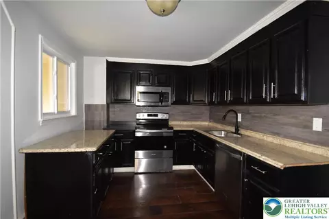 53 E Goepp St, Bethlehem, PA 18018 photo 12