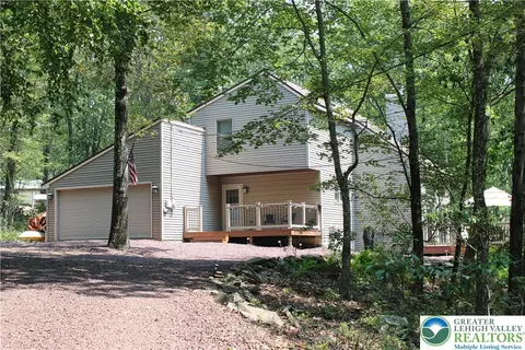 180 Mountainview Dr, Jim Thorpe, PA 18229