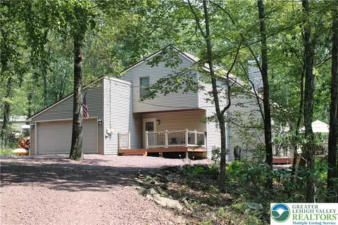 180 Mountainview Dr, Jim Thorpe, PA 18229