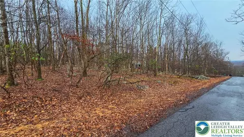 tunkhannock drive #2105, Tunkhannock Twp, PA 18210