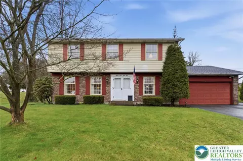 2344 Silo Dr, Easton, PA 18040