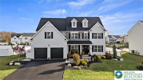 155 Barrall St, Tatamy Boro, PA 18045