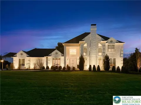 4311 Tiffany Dr, Easton, PA 18045