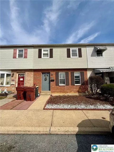 417 Carolina Ave, Fullerton, PA 18052