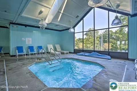Exterior - 5933 Decker Rd, Saw Creek, PA 18324 photo 14 of 18