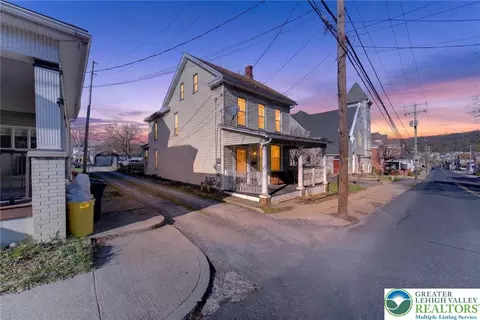 321 Market St, Bangor, PA 18013