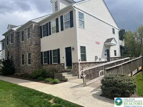 1796 Merlot #B, Easton, PA 18045