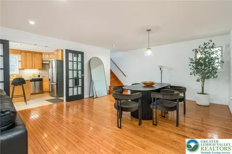 Dining - 6159 Decker Rd, Saw Creek, PA 18324 photo 1 of 2