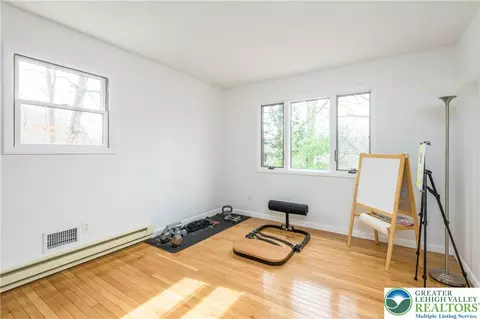 Bedroom - 6159 Decker Rd, Saw Creek, PA 18324 photo 1 of 8