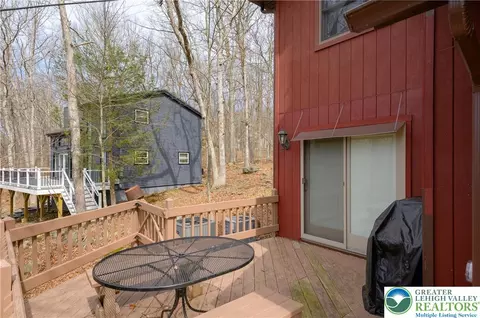 Exterior - 6159 Decker Rd, Saw Creek, PA 18324 photo 4 of 7