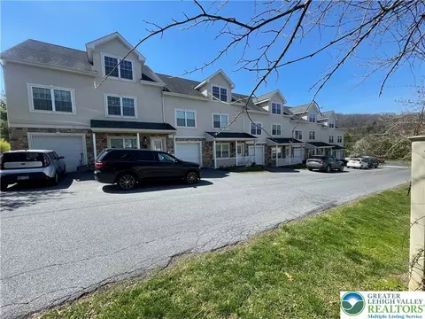 3490 Linden St, Bethlehem, PA 18017