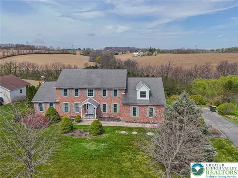 2475 Spring St, Coplay, PA 18037