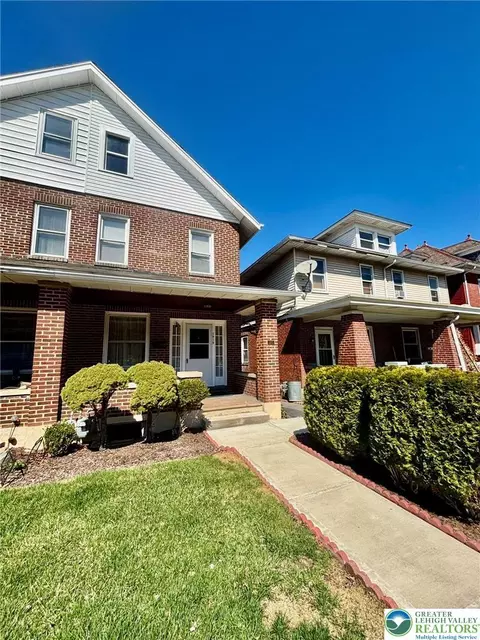 1919 Ferry St, Easton, PA 18042