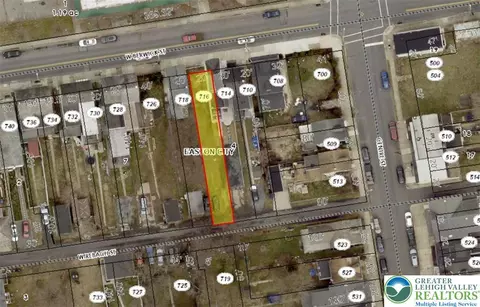 716 W Berwick St, Easton, PA 18042
