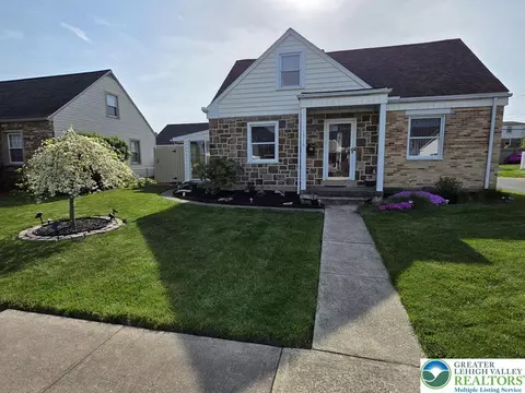 1316 N Van Buren St, Allentown, PA 18109