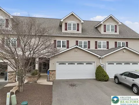 114 Sciota Garden Rd, Sciota, PA 18354 photo 6