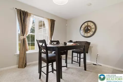 114 Sciota Garden Rd, Sciota, PA 18354 photo 13