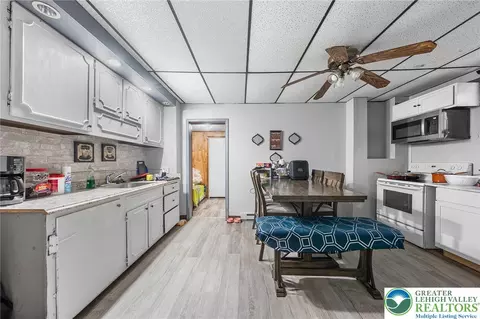 707 E 5th St, Bethlehem, PA 18015 photo 7
