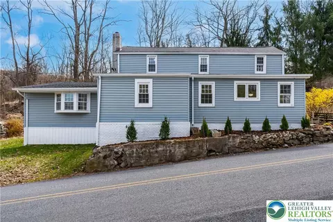 95 Gaffney Hill Rd, Easton, PA 18042