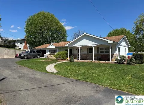 100 Hickory St, Schuylkill Haven, PA 17972