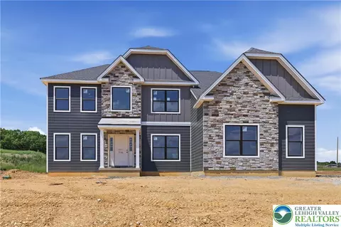 3486 George St #2, North Whitehall Twp, PA 18078