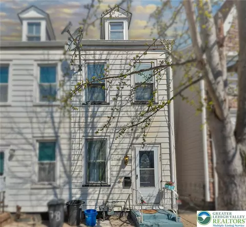 743 Washington St, Easton, PA 18042