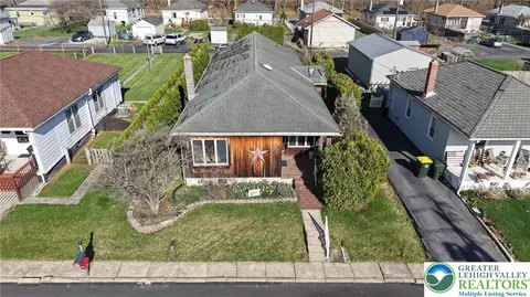 2741 Limestone St, Coplay, PA 18037