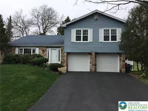 3605 Chalmette Rd, Allentown, PA 18104