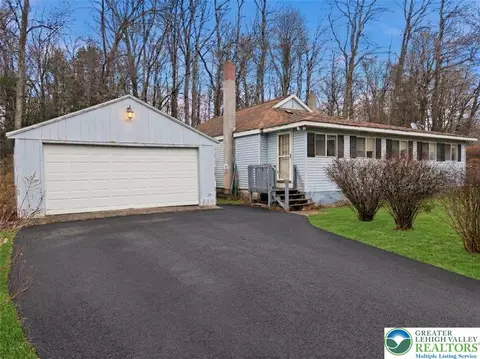 740 Main St, Coolbaugh Twp, PA 18466