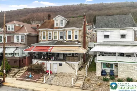 125 E Catawissa St, Nesquehoning, PA 18240