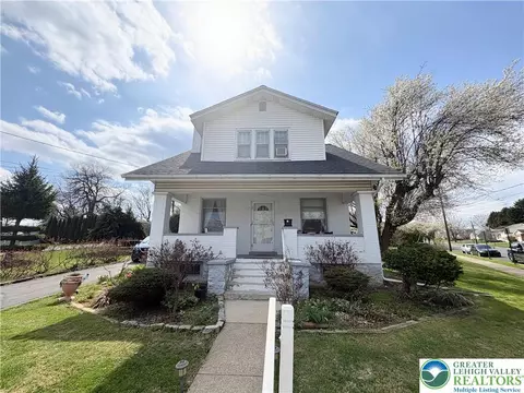 2120 Butztown Rd, Bethlehem, PA 18017