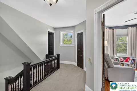 Entry Way - 205 E Goepp St, Bethlehem, PA 18018 photo 12 of 12