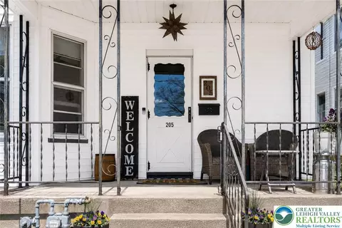 Exterior - 205 E Goepp St, Bethlehem, PA 18018 photo 7 of 12