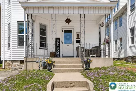 Exterior - 205 E Goepp St, Bethlehem, PA 18018 photo 6 of 12