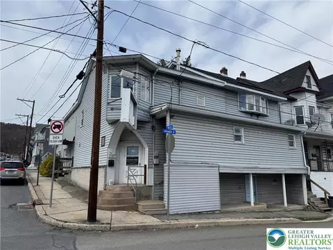 263 Lafayette St, Tamaqua, PA 18252