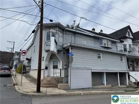 263 Lafayette St, Tamaqua, PA 18252