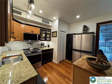 Kitchen - 11 W 2nd St #384, Bethlehem, PA 18015 photo 3 of 3