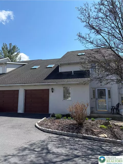 6 Aspen Ct, Forks Twp, PA 18040