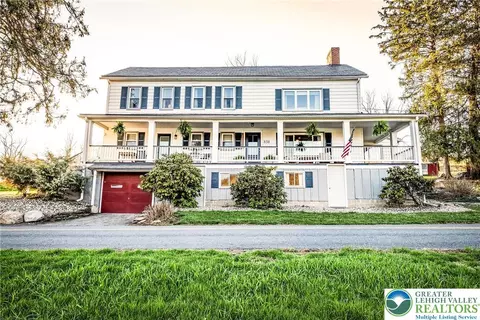 858 Deer Run Rd, Bangor, PA 18013