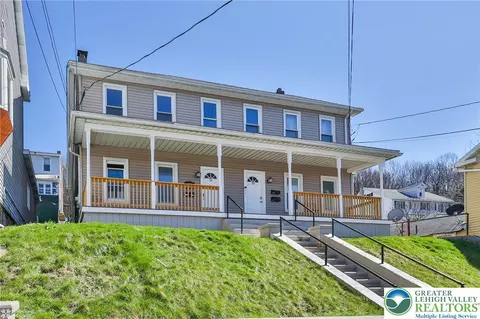 302 W Abbott St, Lansford, PA 18232