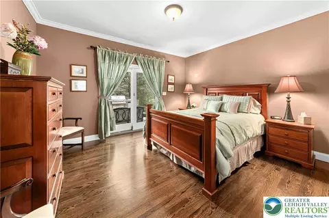 951 W Macada Rd, Bethlehem, PA 18017 photo 22